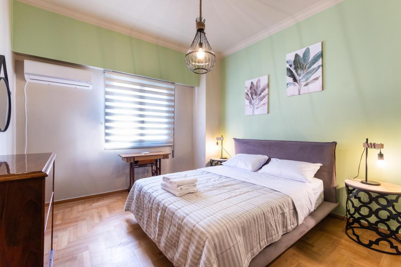 Appartement Vintage House Near Downtown à Athènes Extérieur photo